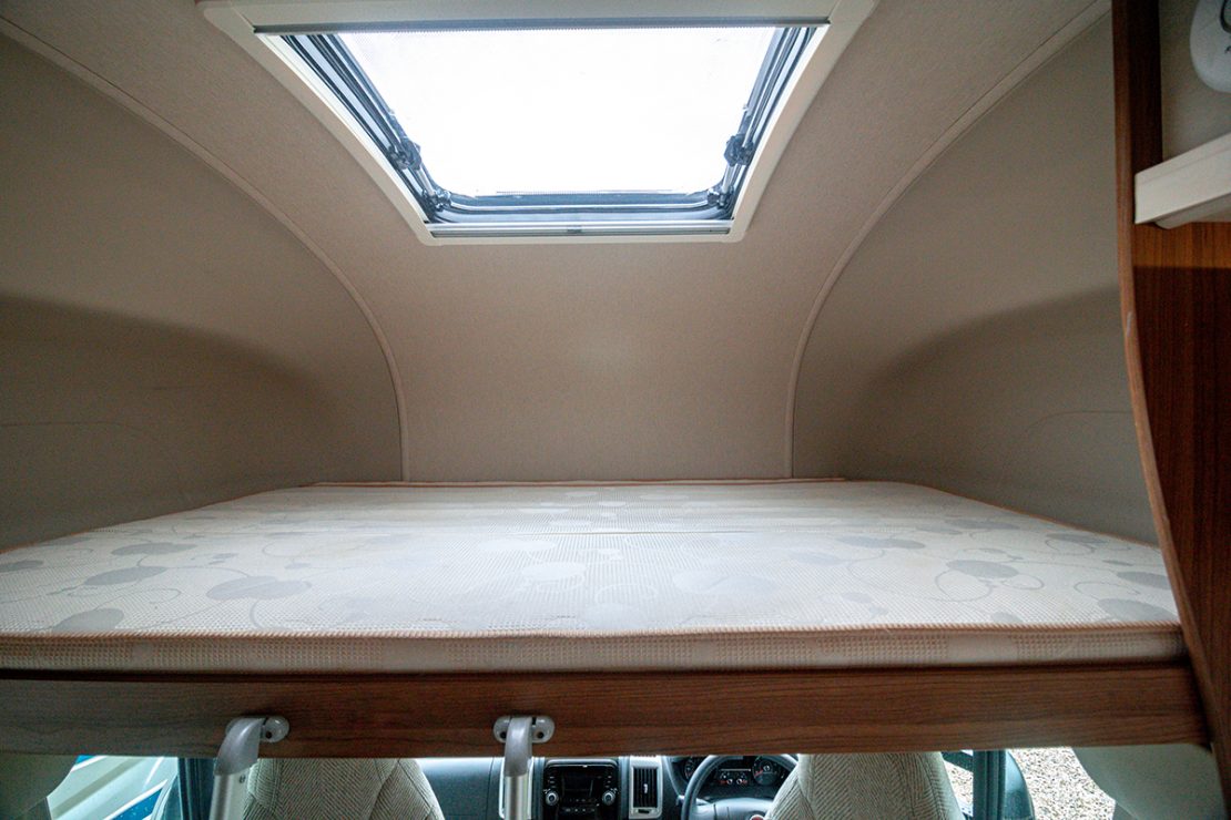 Fixed Over Cab Beds (high Line)