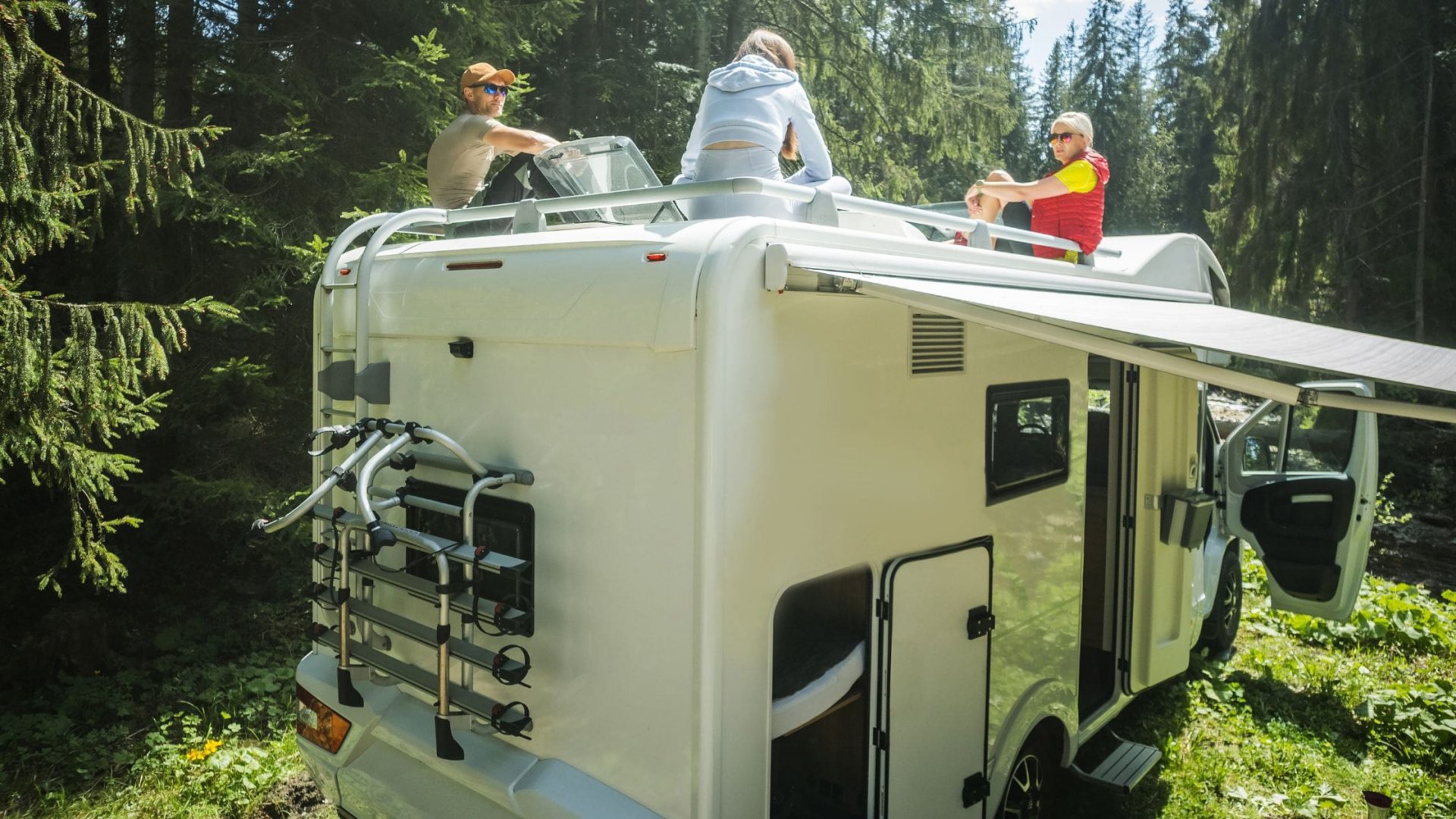 What is the life expectancy of a motorhome