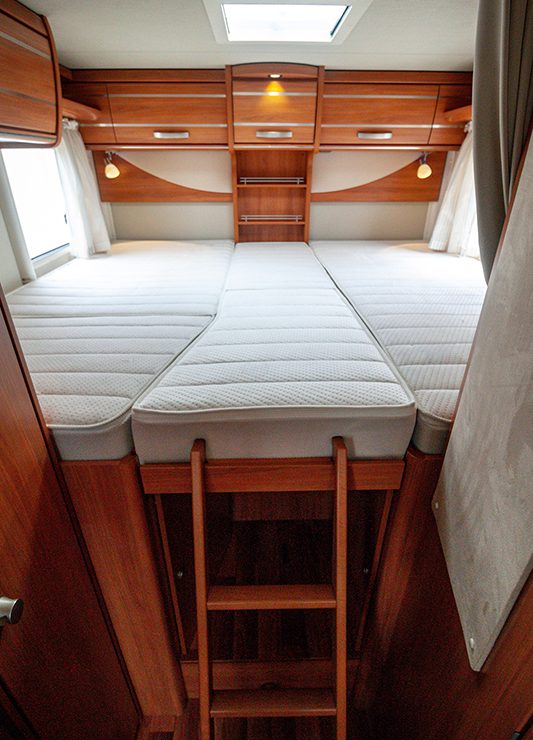 Buyers Guide to Motorhome's Bed Layouts | Oaktree Motorhomes